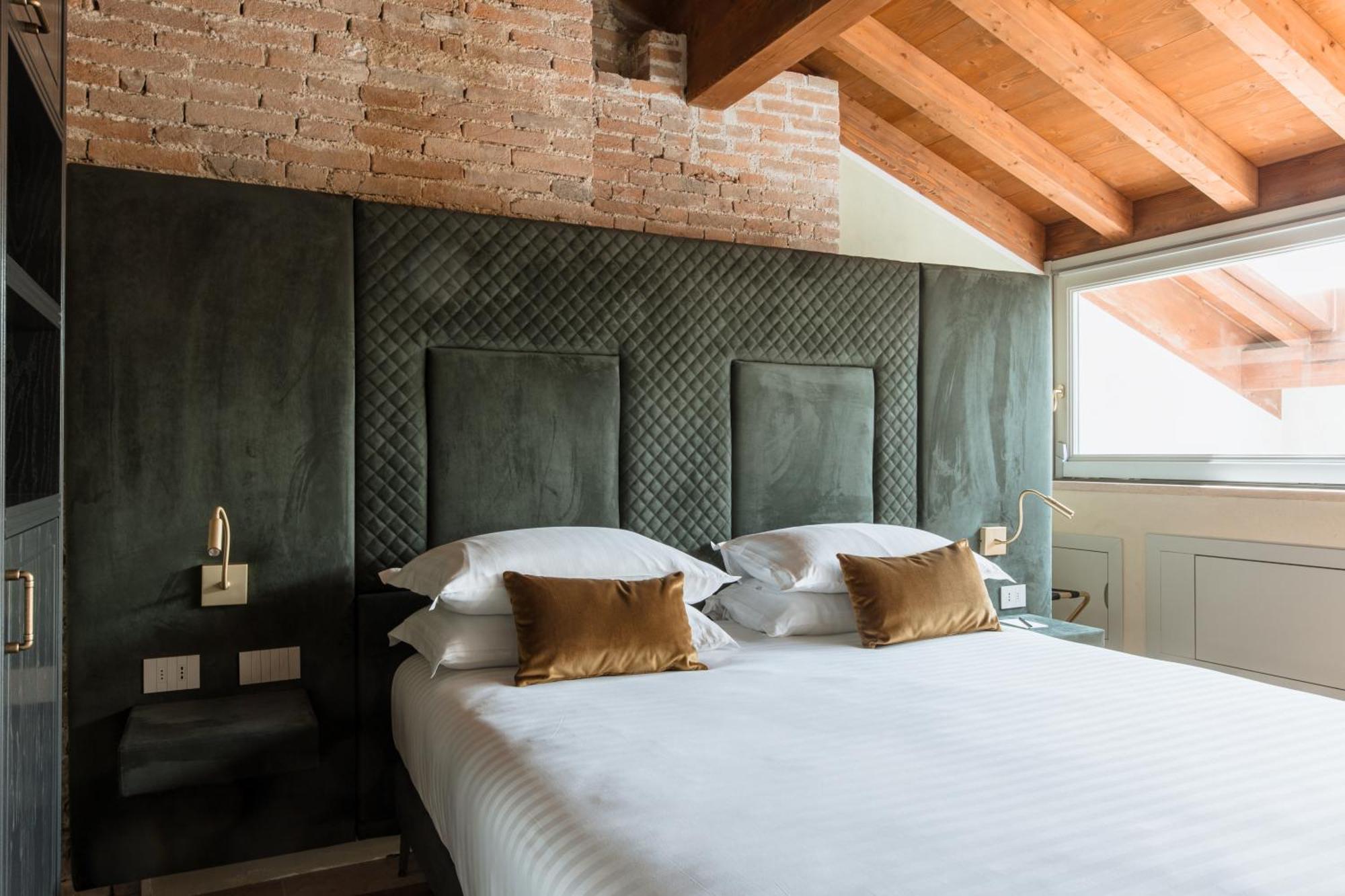 Pavillon Suite & Apartments Peschiera del Garda Exteriör bild