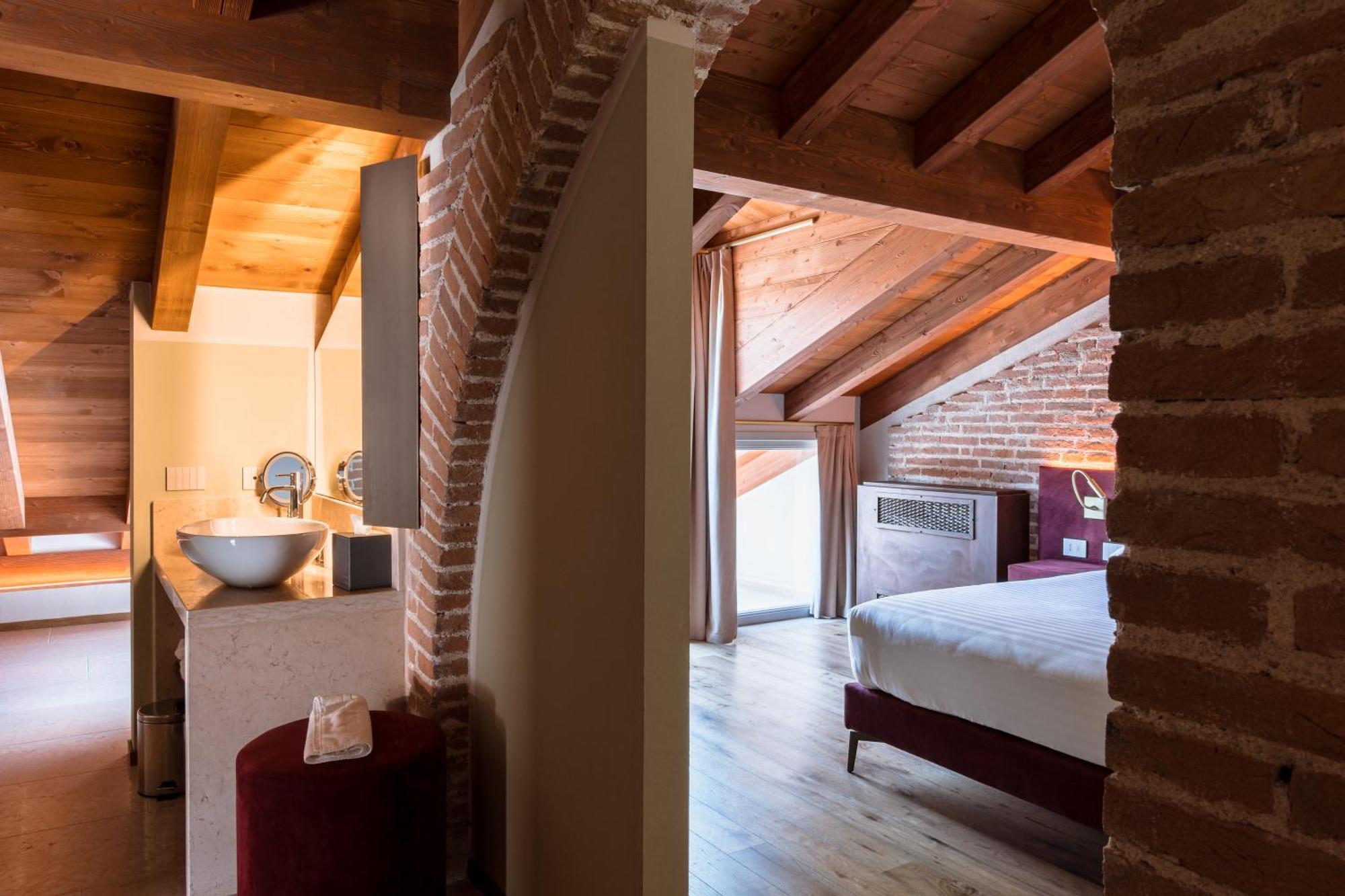 Pavillon Suite & Apartments Peschiera del Garda Exteriör bild
