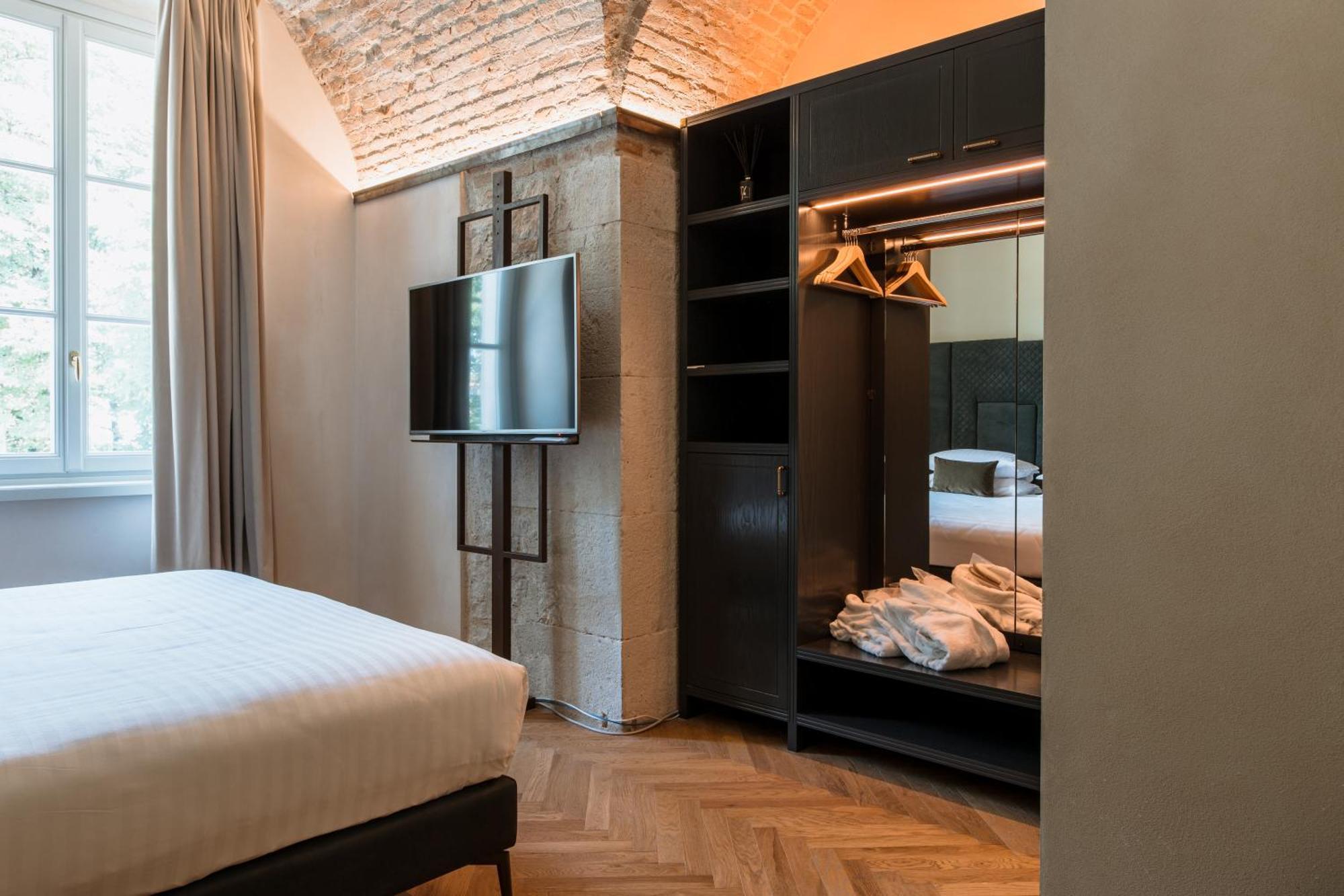 Pavillon Suite & Apartments Peschiera del Garda Exteriör bild