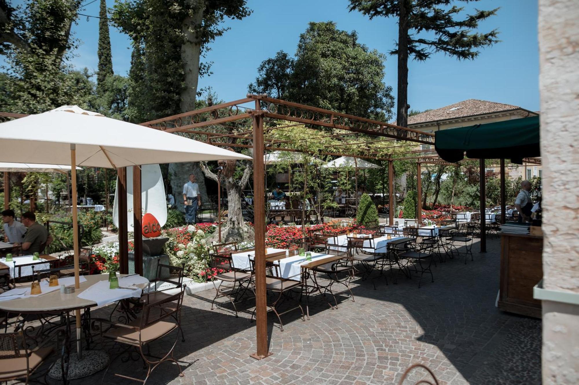 Pavillon Suite & Apartments Peschiera del Garda Exteriör bild
